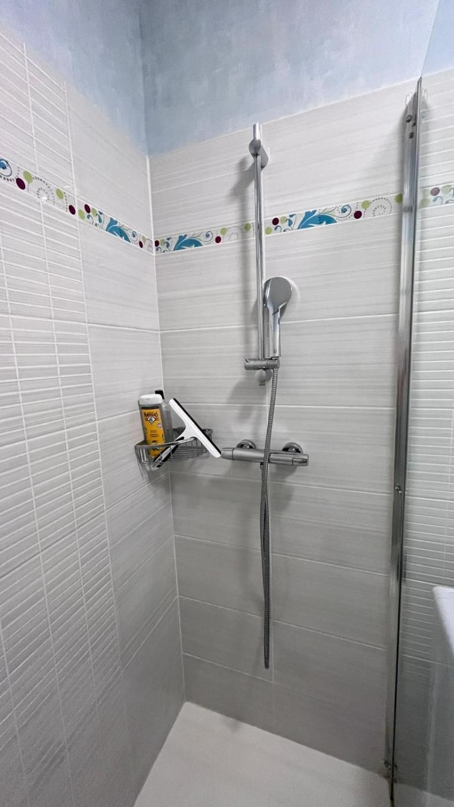 Appartement Climatise Avec Parking A 알비 외부 사진