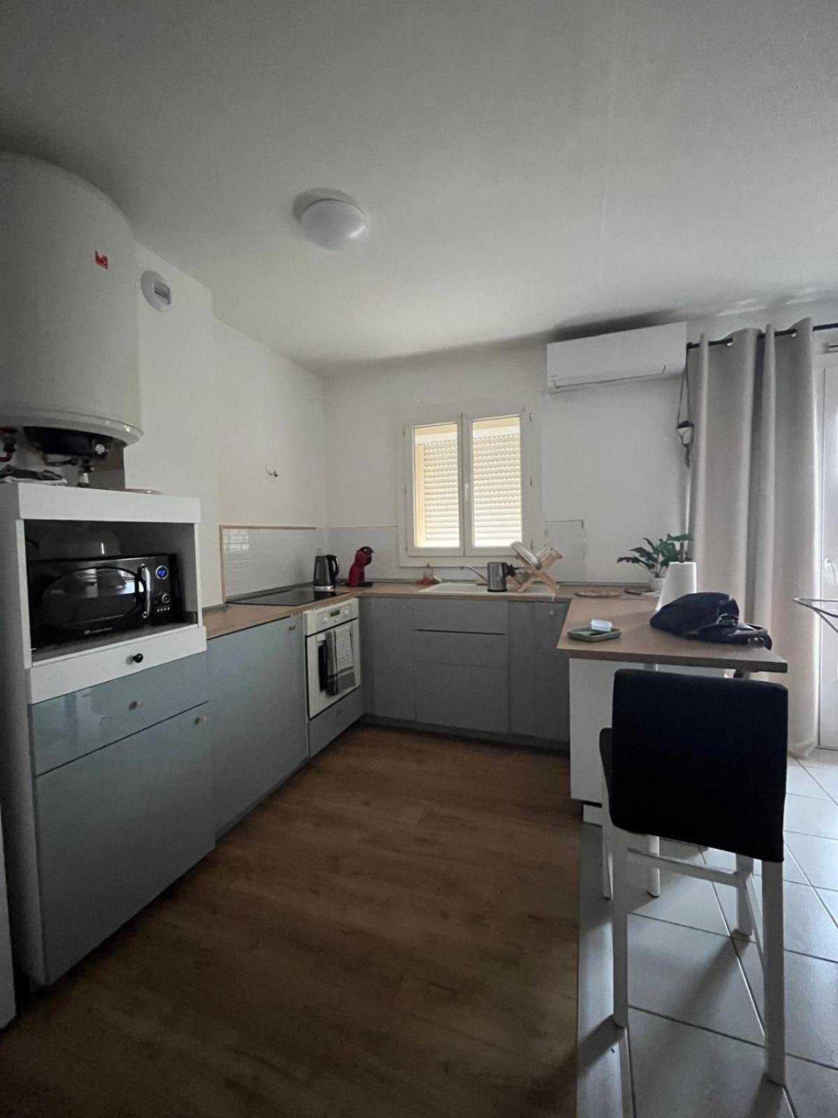 Appartement Climatise Avec Parking A 알비 외부 사진